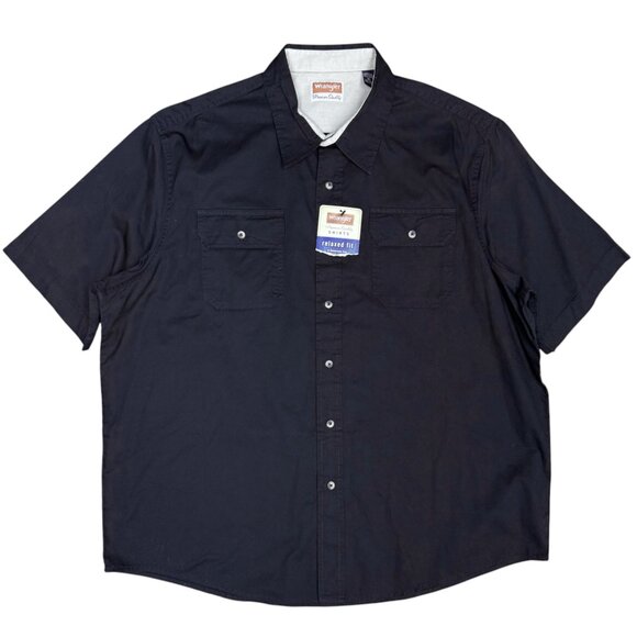 NWT Men's WRANGLER Relaxed Fit Short Sleeve Button Down Black Shirt | Size XL - Picture 1 of 7